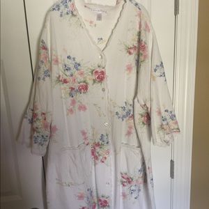 Floral Print Women's Robe
